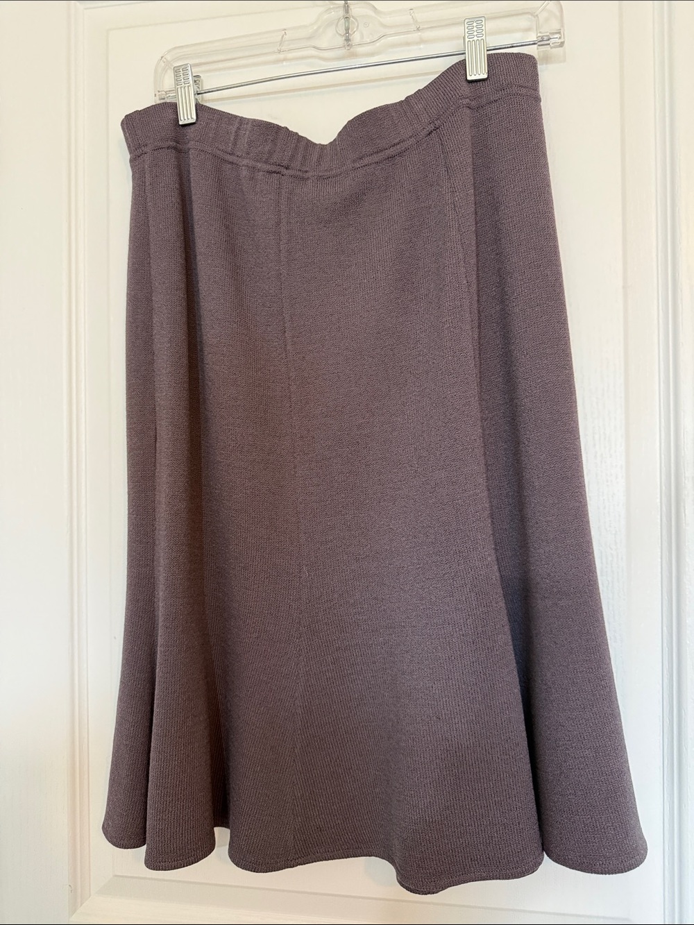 St   John Knit A-Line Skirt in Eggplant (mauve)